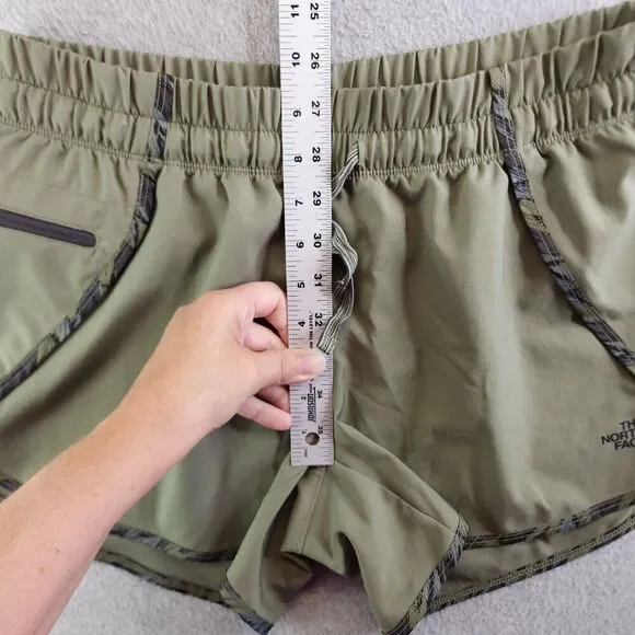 The North Face Shorts Womens M Green Class V Hiking Trails Trekking Climbing - Picture 8 of 15
